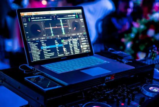 How To Pick A Laptop For Djing