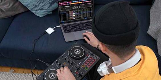 how to use dDJ-200 with laptop
