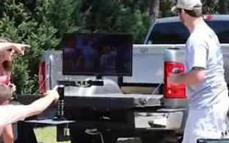 How To Watch TV At The Tailgate